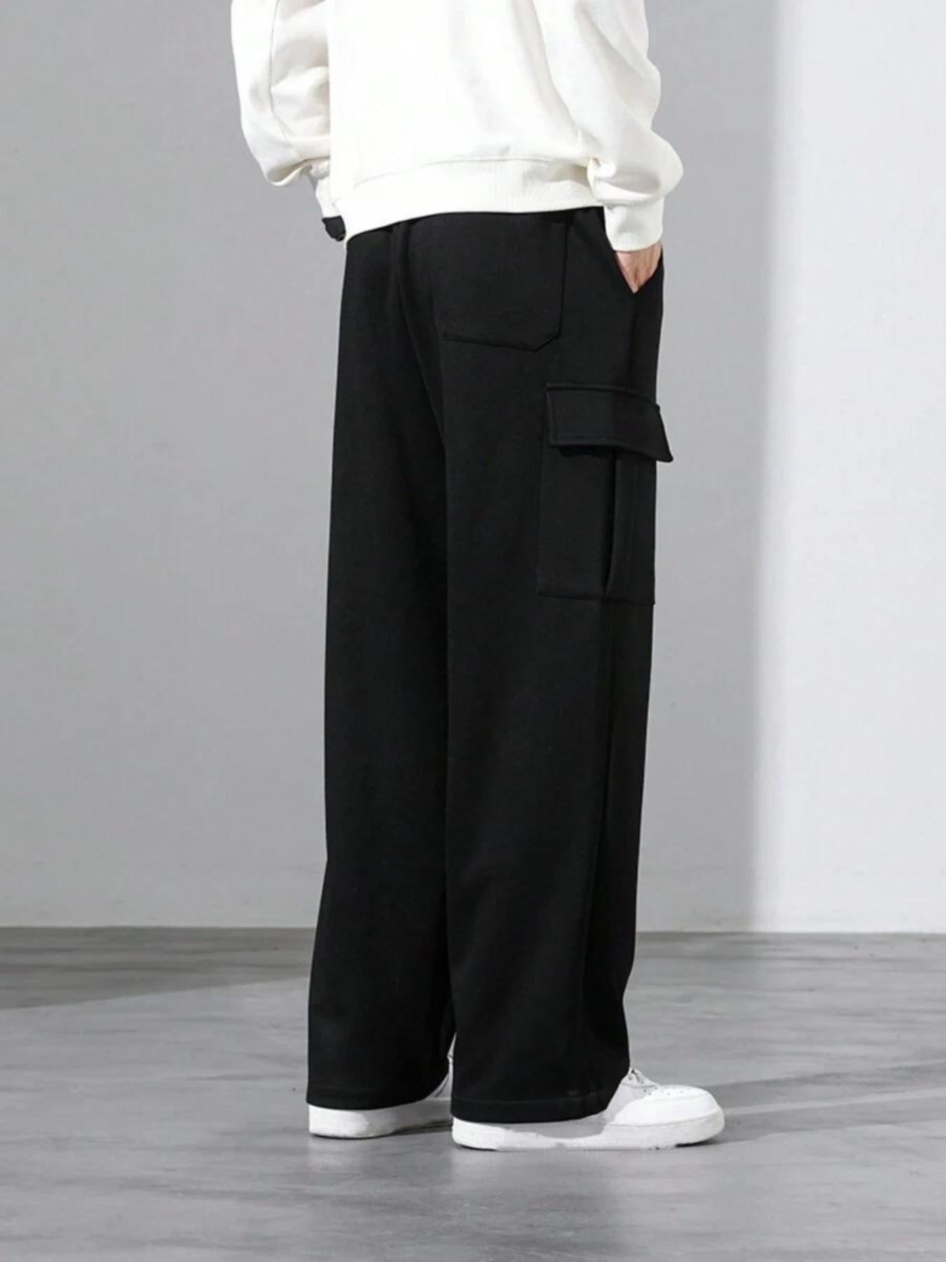 Fleece Cargo Pants